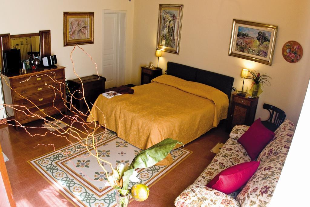Vinslounge Suite Μπαρλέτα Δωμάτιο φωτογραφία